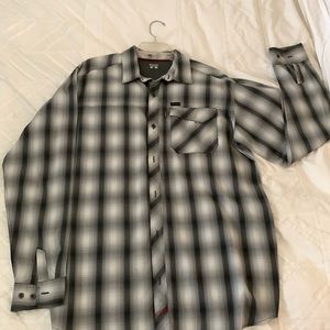 Men’s XL Columbia button up shirt.